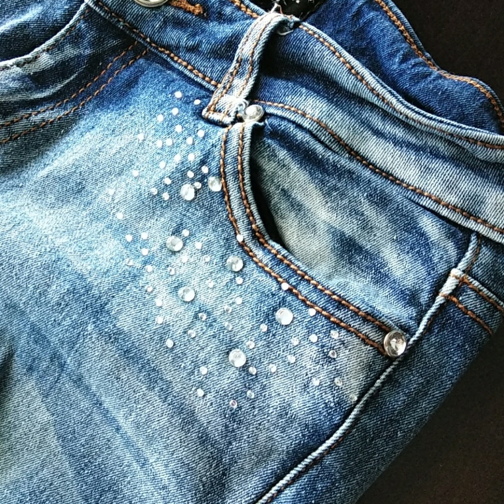 Size 3 Thrill Jeans - Picture 8 of 8